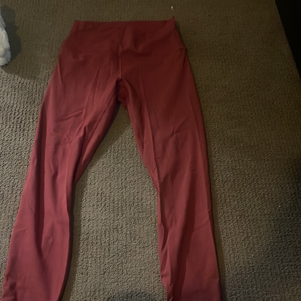 lululemon leggings !!